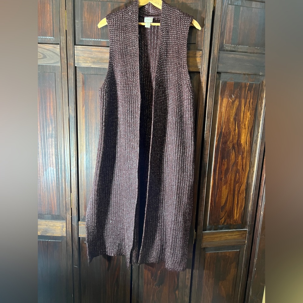 Chico’s Maroon and sliver‎ Knit Sleeveless Cardigan 2